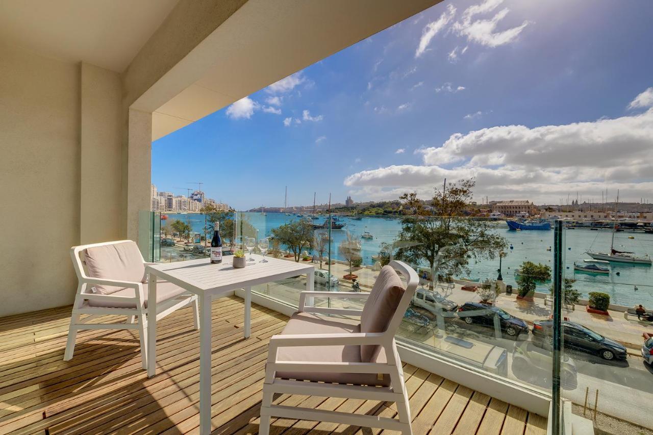 Luxury Apartment With Valletta And Harbour Views Sliema Esterno foto